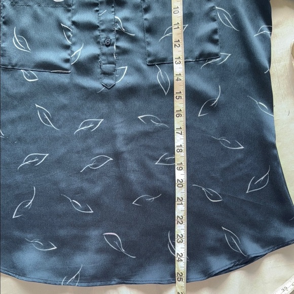 Zara Basic Collection Blue Satin Long Sleeve Leaf Print Blouse Button Cuffs Sz S - Picture 7 of 9